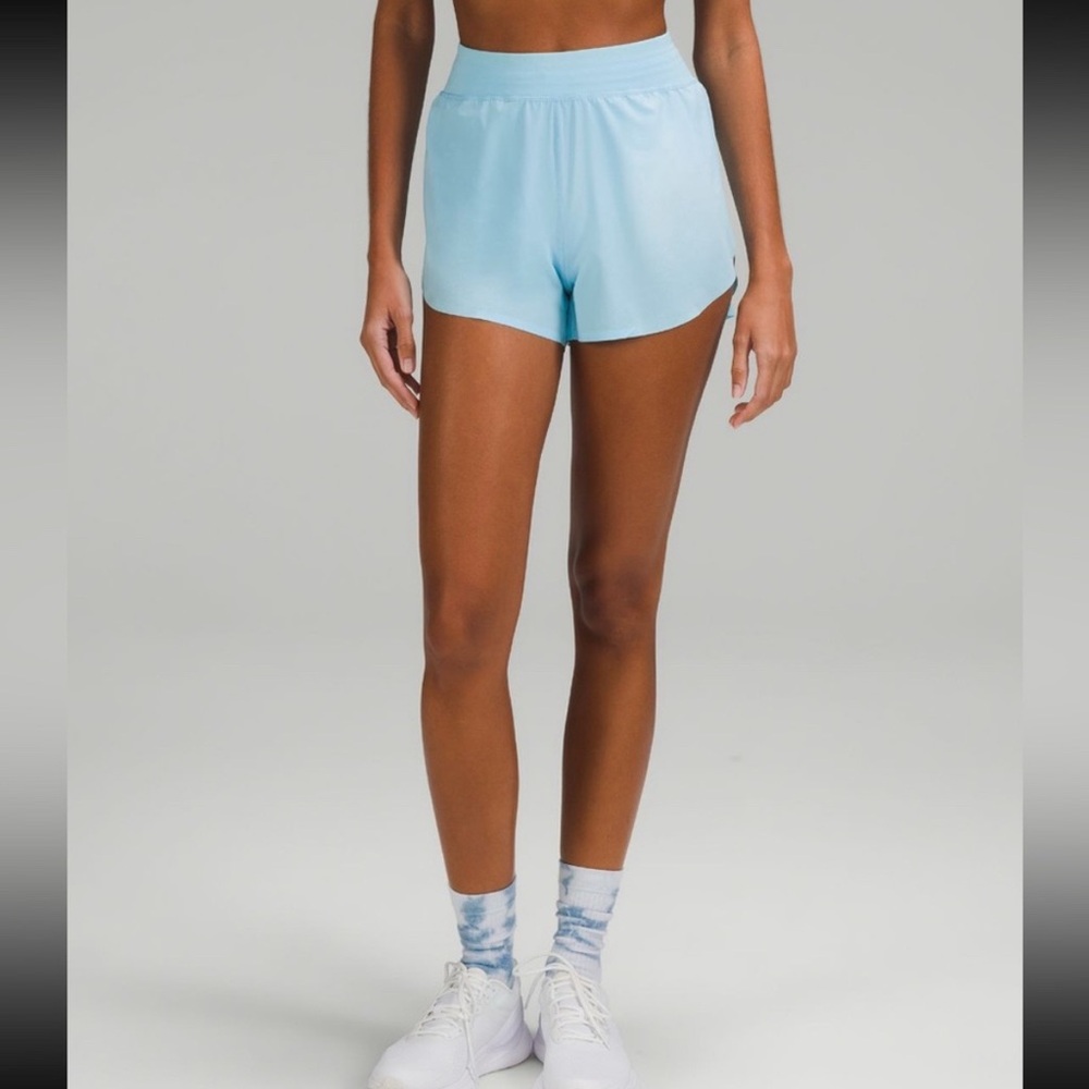 NWOT lululemon HR find your pace shorts sz 8 in blue chill (RARE/DISCONTINUED) - Picture 2 of 13